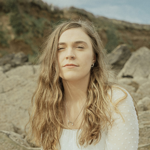 Lorraine Nash